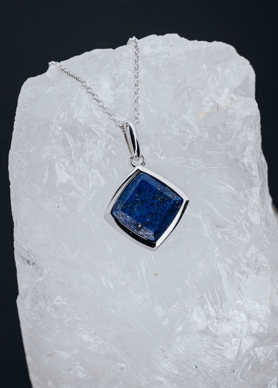 Lapis Lazuli rhombus necklace