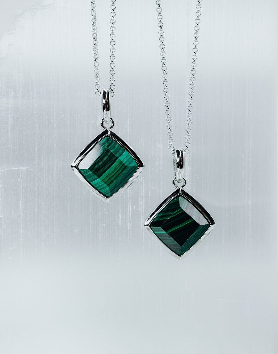 Collier losange en malachite