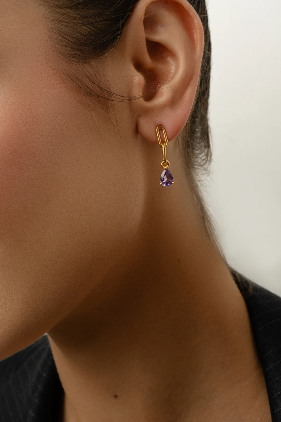 Link drop 18K amethyst earrings