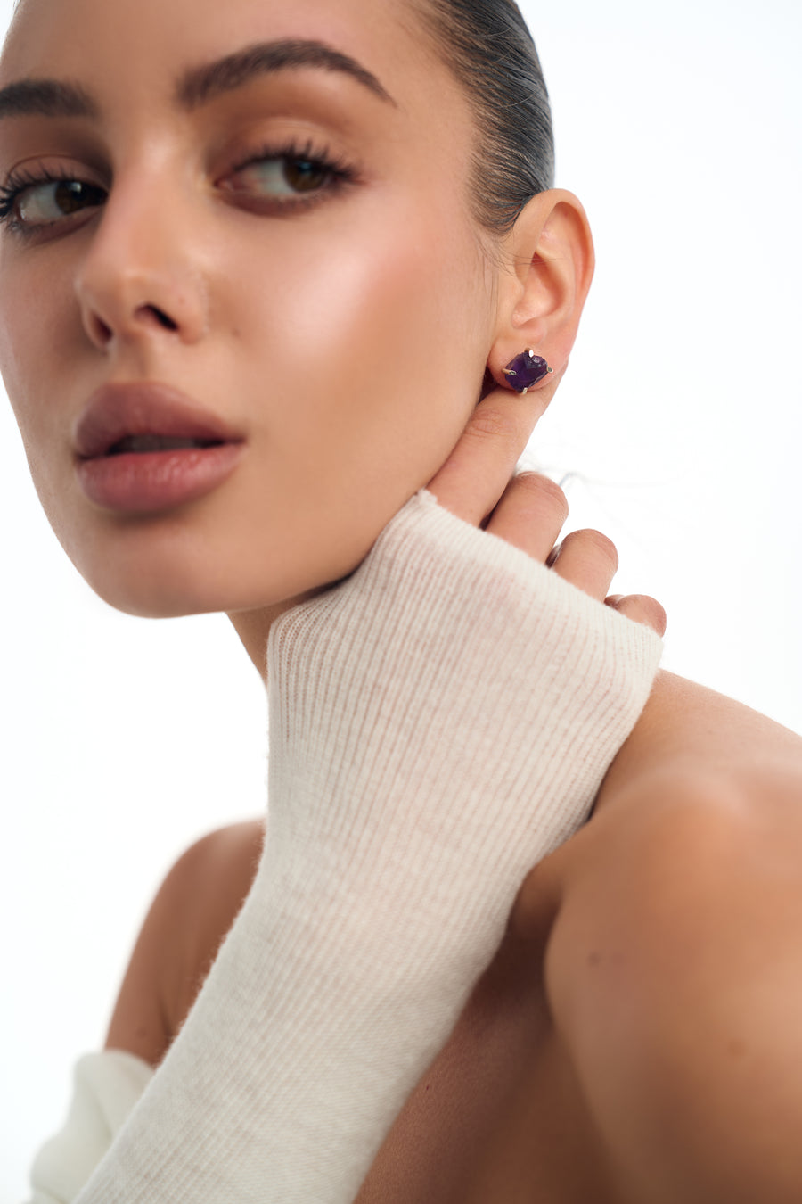 Amethyst raw stud earrings