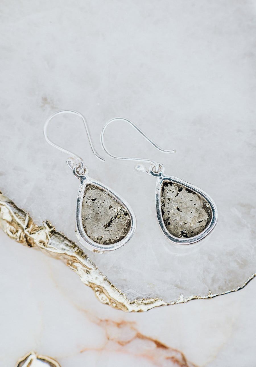Pyrite teardrop hook silver earrings