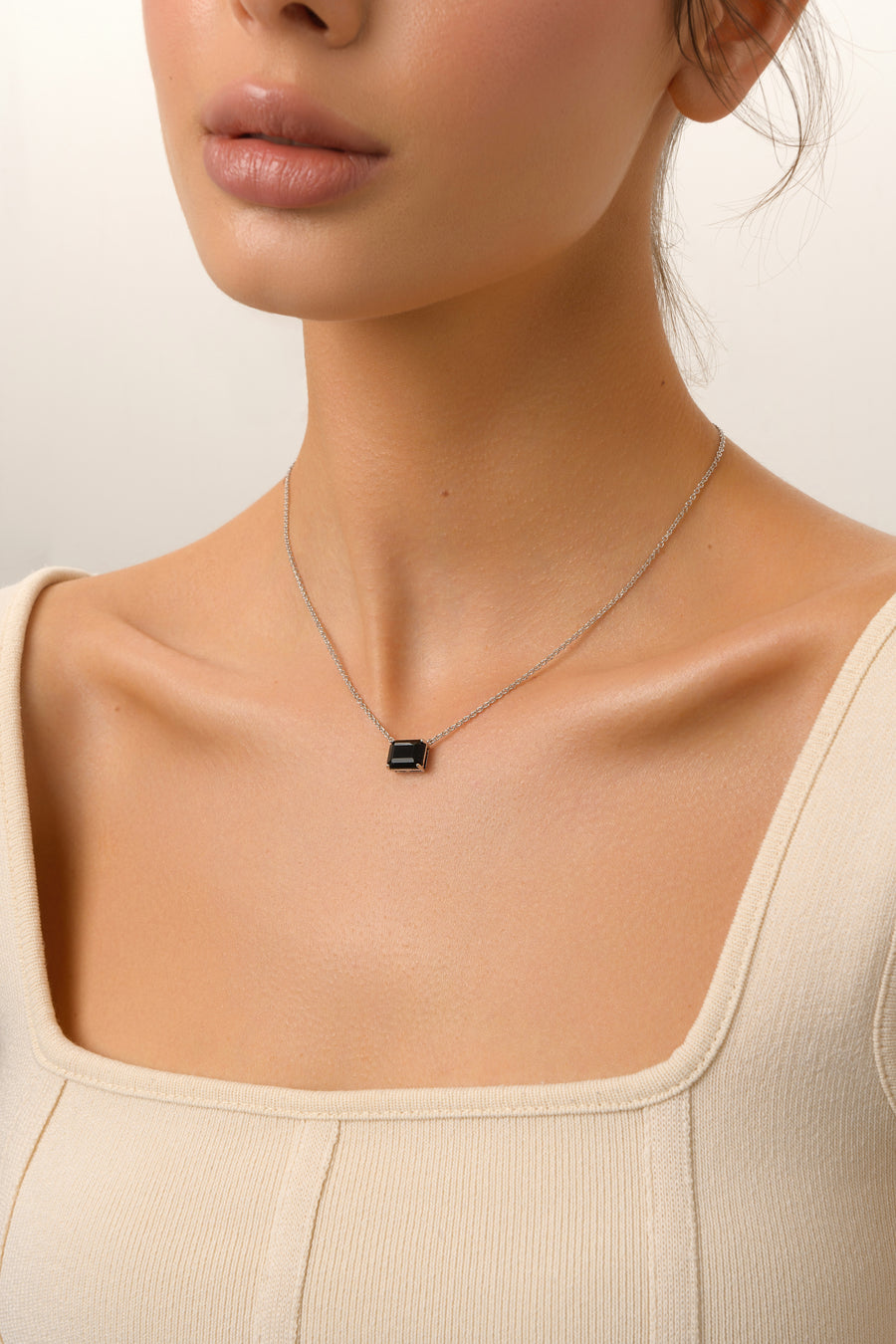 Black onyx silver rectangular necklace