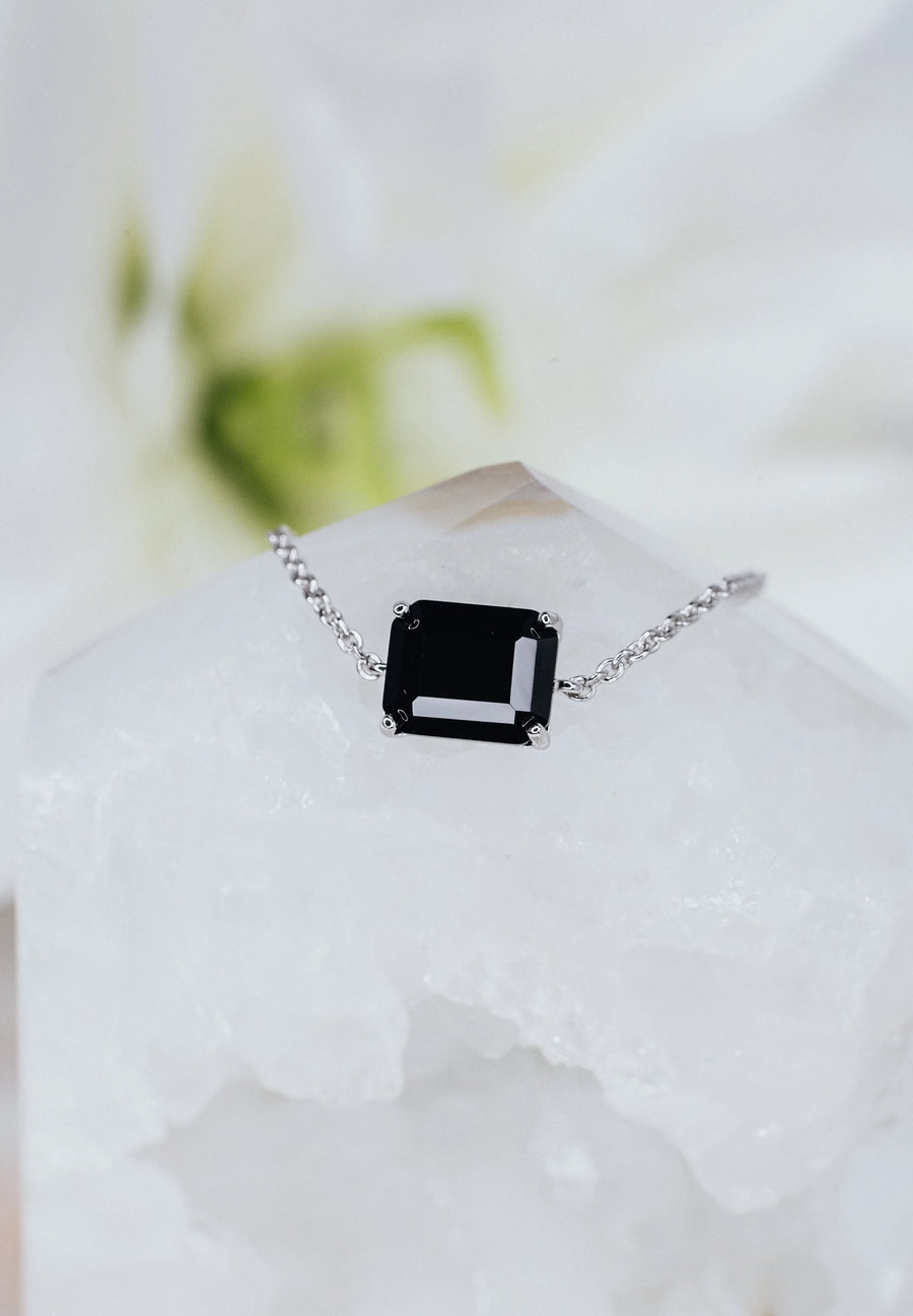 Black onyx silver rectangular necklace