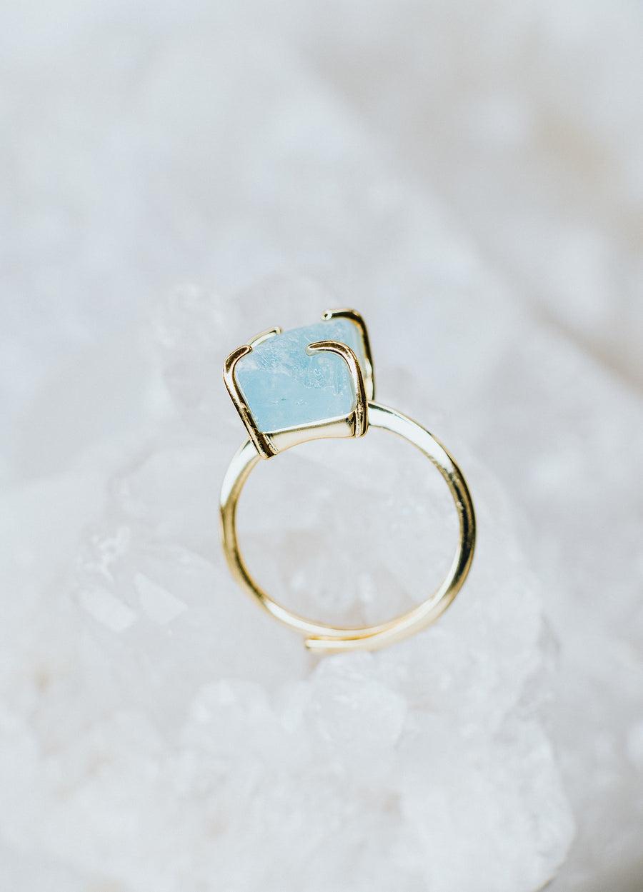 Bague ajustable en aigue-marine