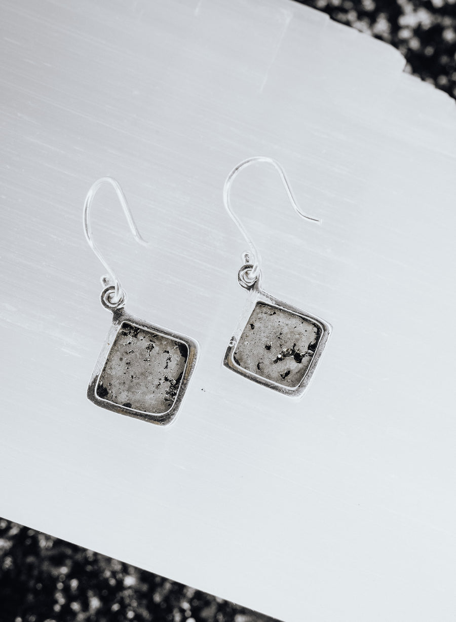 Pyrite square silver earrings