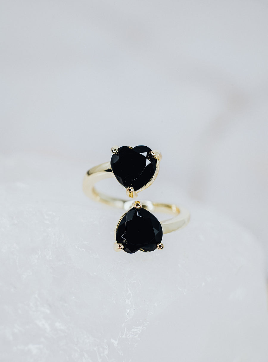 Black onyx heart ring