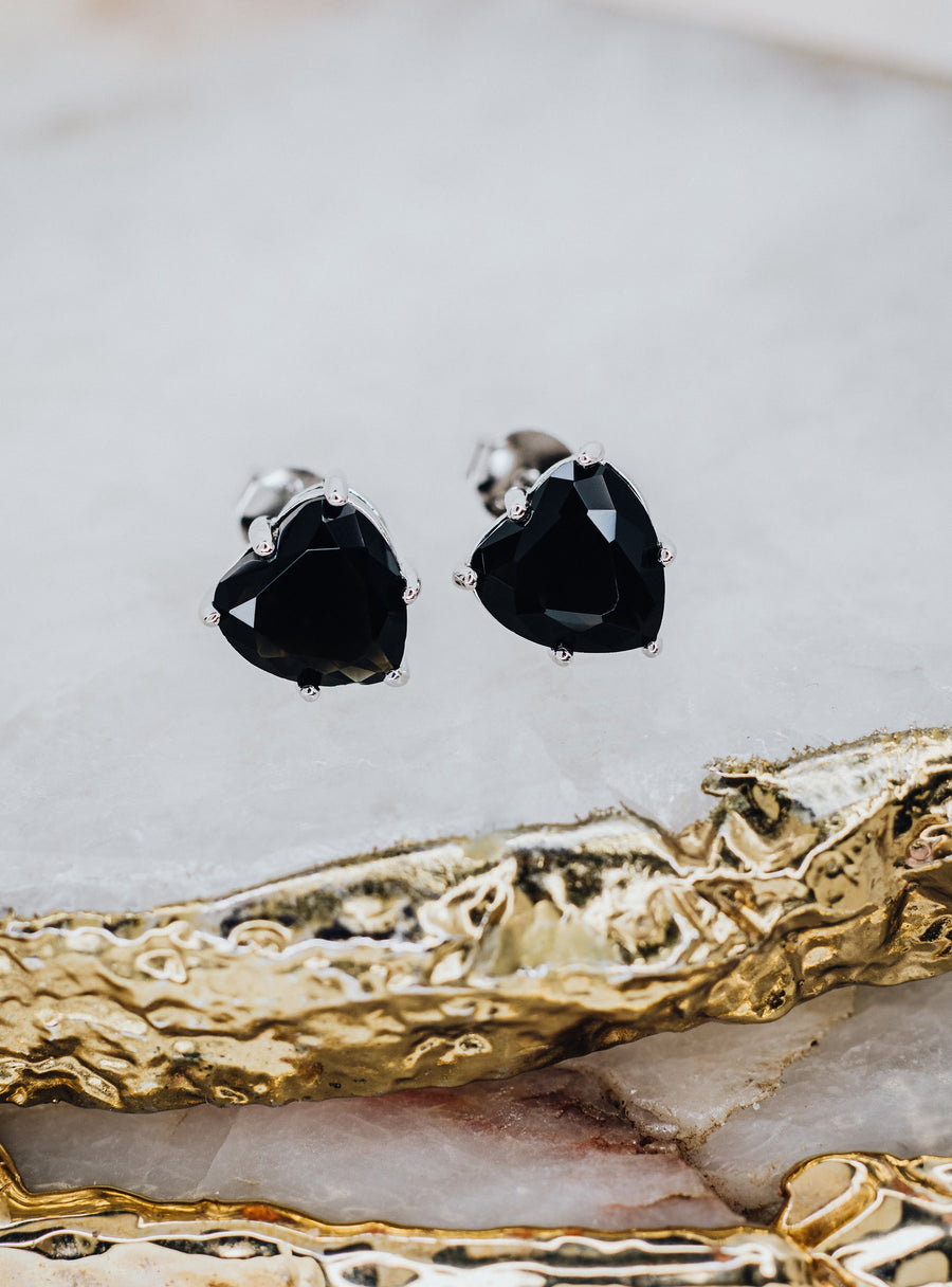 Black onyx silver heart stud earrings