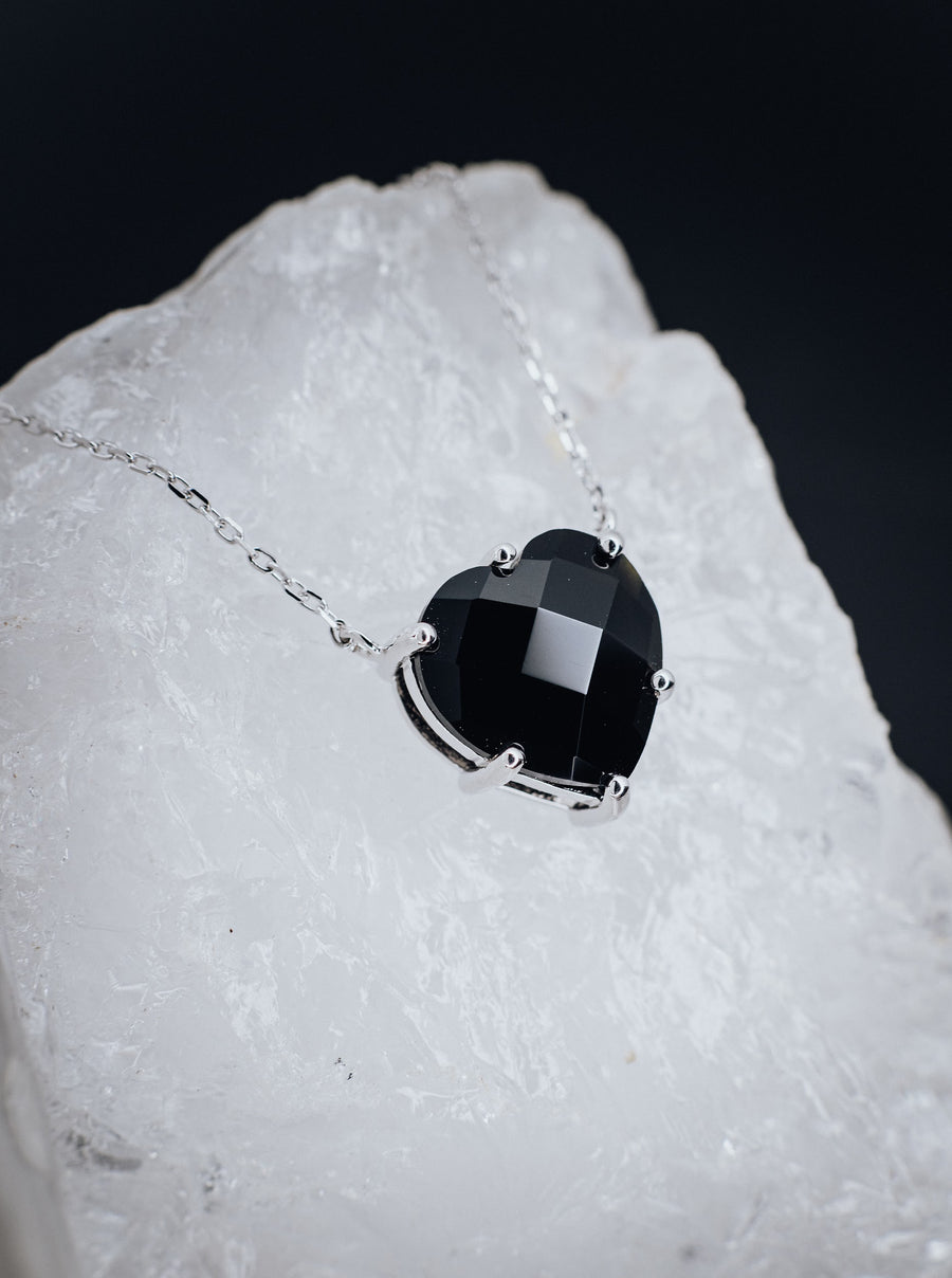 Black onyx silver heart necklace