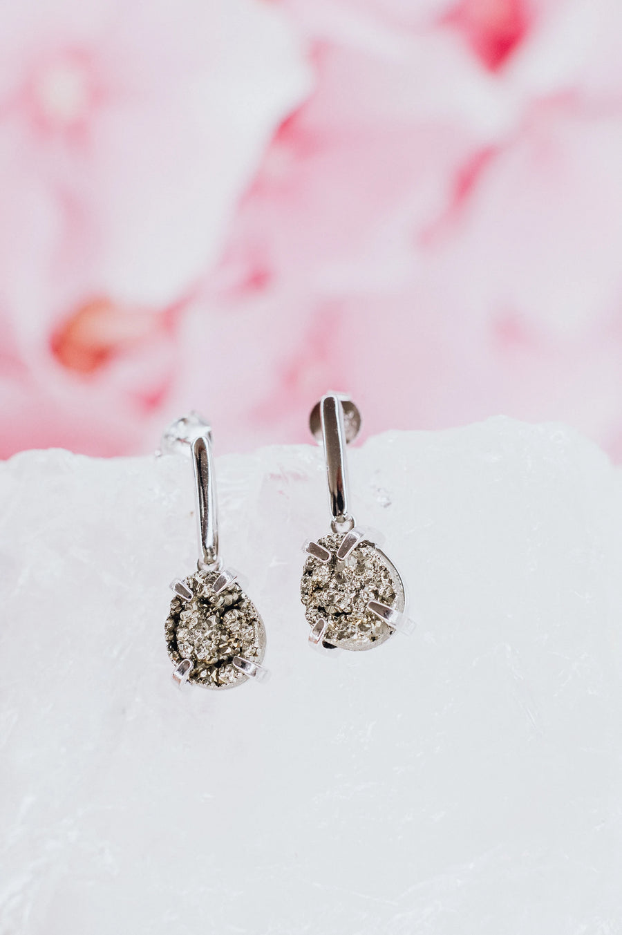 Boucles d'oreilles pendantes larme en argent et pyrite