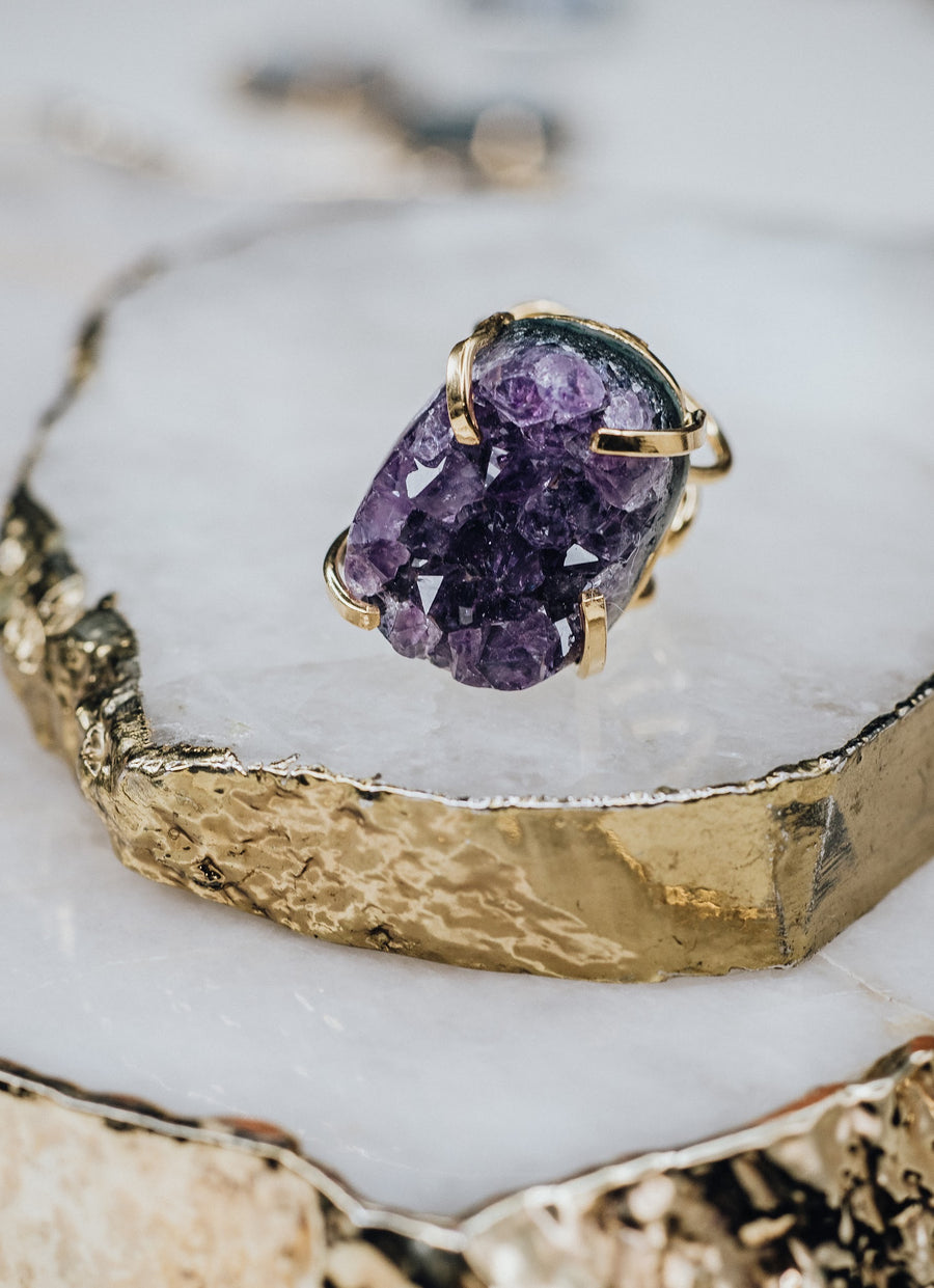 Amethyst ring gold plated