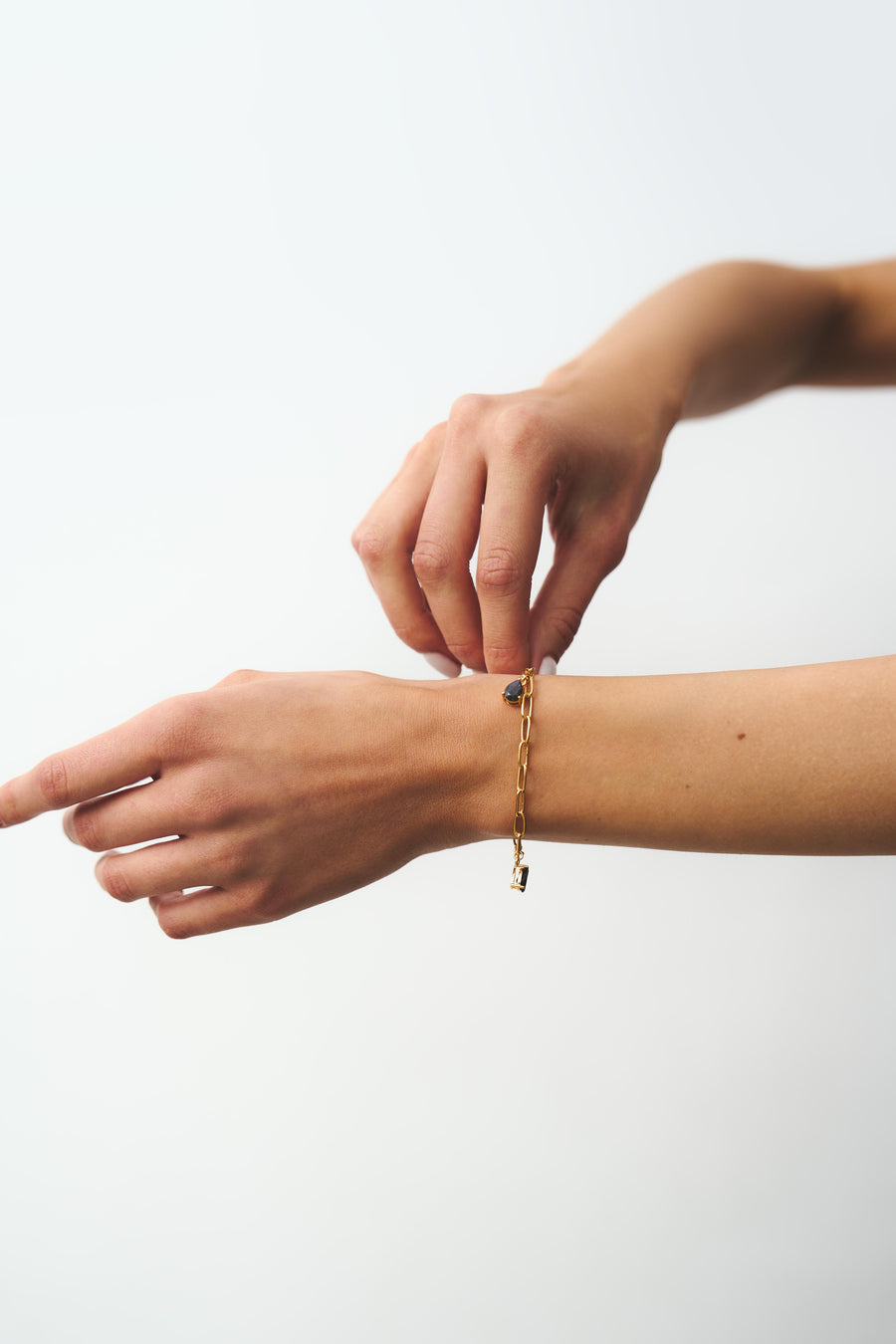 PROTECTION 18K bracelet (Black onyx + Labradorite)