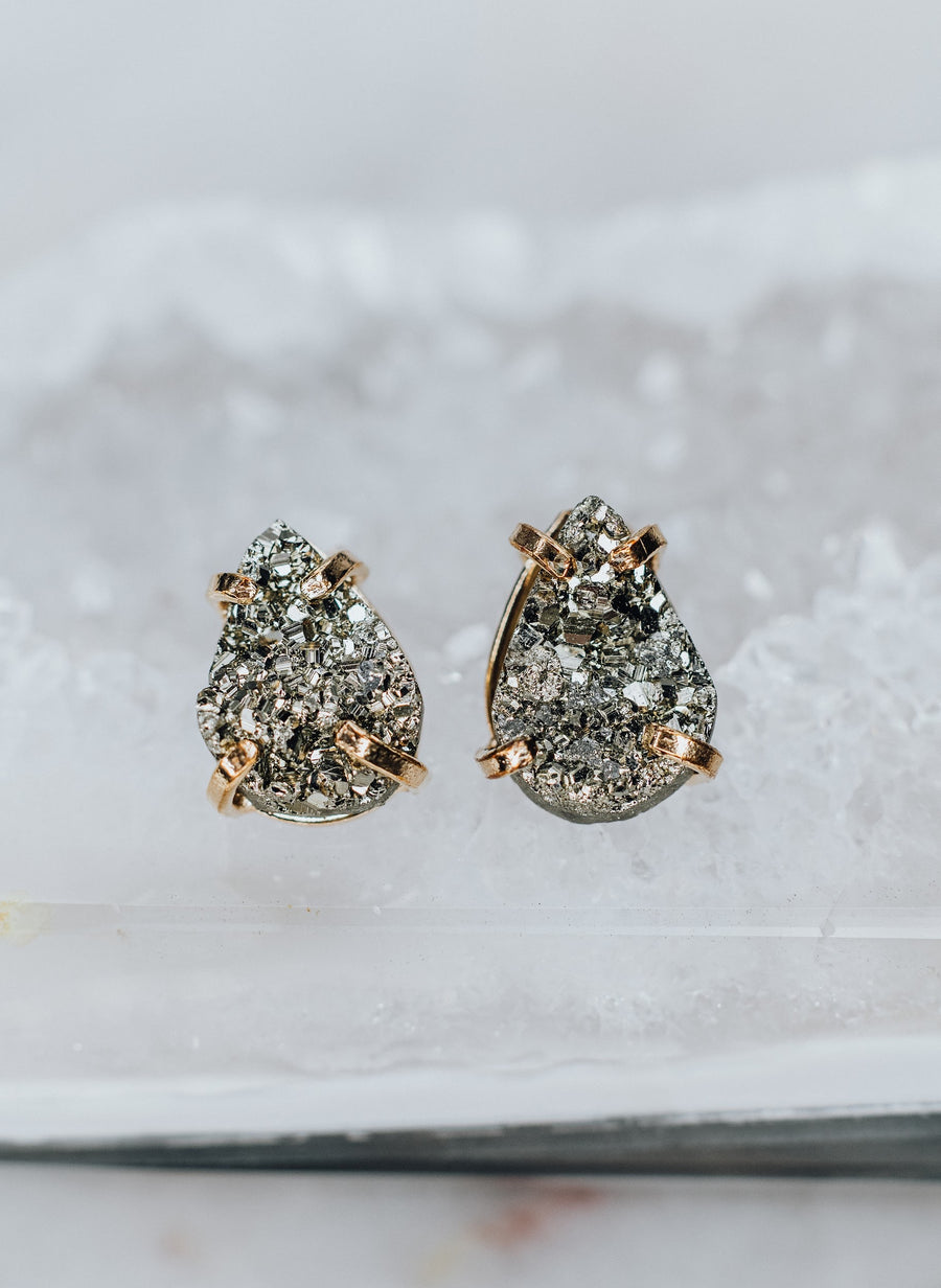 Teardrop pyrite fashion stud earrings
