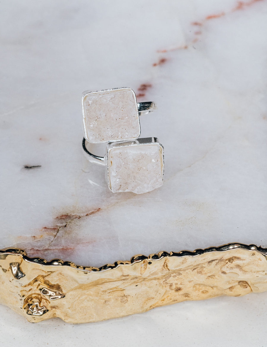 Square quartz double ring silver plated