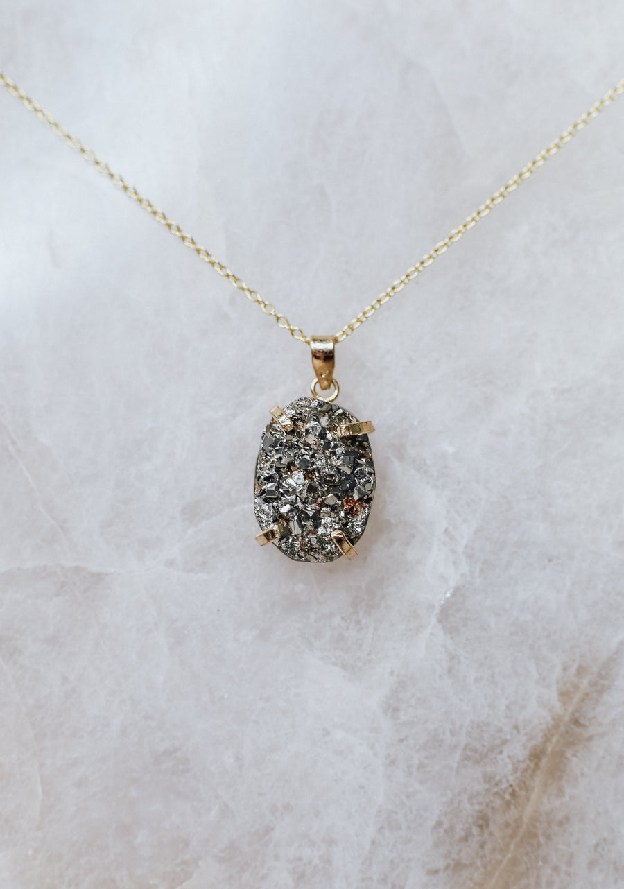 Pyrite oval necklace fashion plated